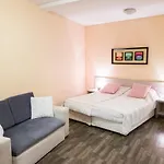 Yes Apartamento *
