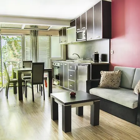 Apartment Yes *